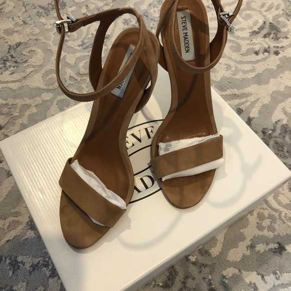 Steve Madden Strappy Sandals - Picture 5 of 5
